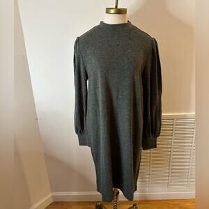 Velvet Heart Heathered Gray Sweater Dress in Medium